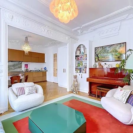 Appartement Beautiful Family Flat Near Arc De Triomphe Parijs